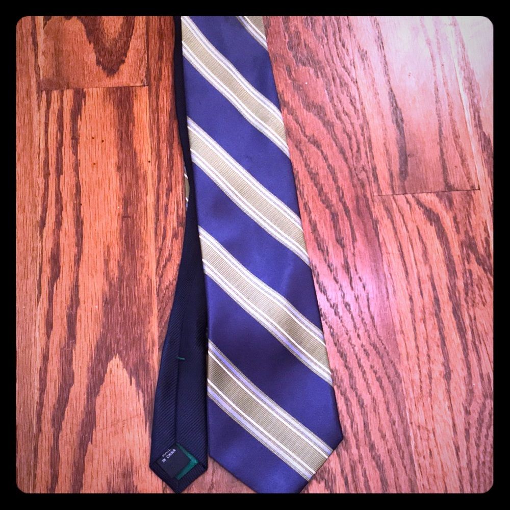 Tommy Hilfiger 100% Silk Tie